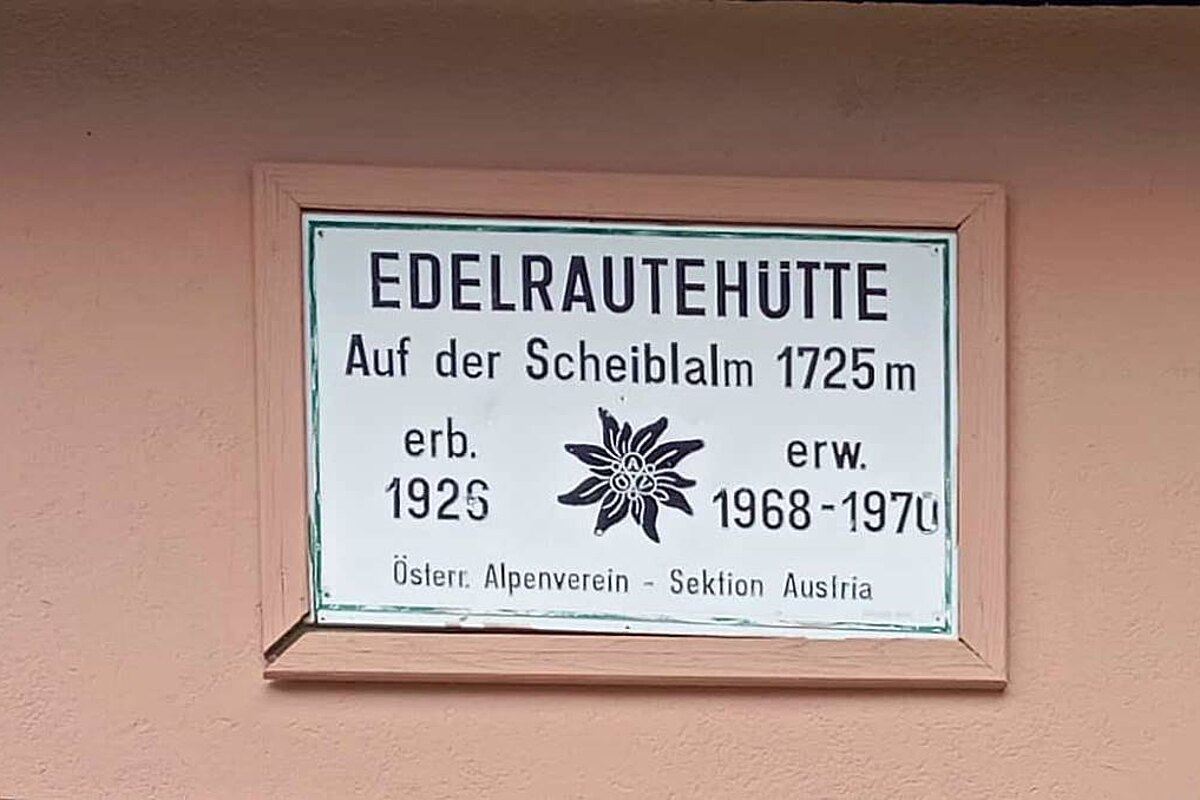 Edelrautehütte__1_.jpg